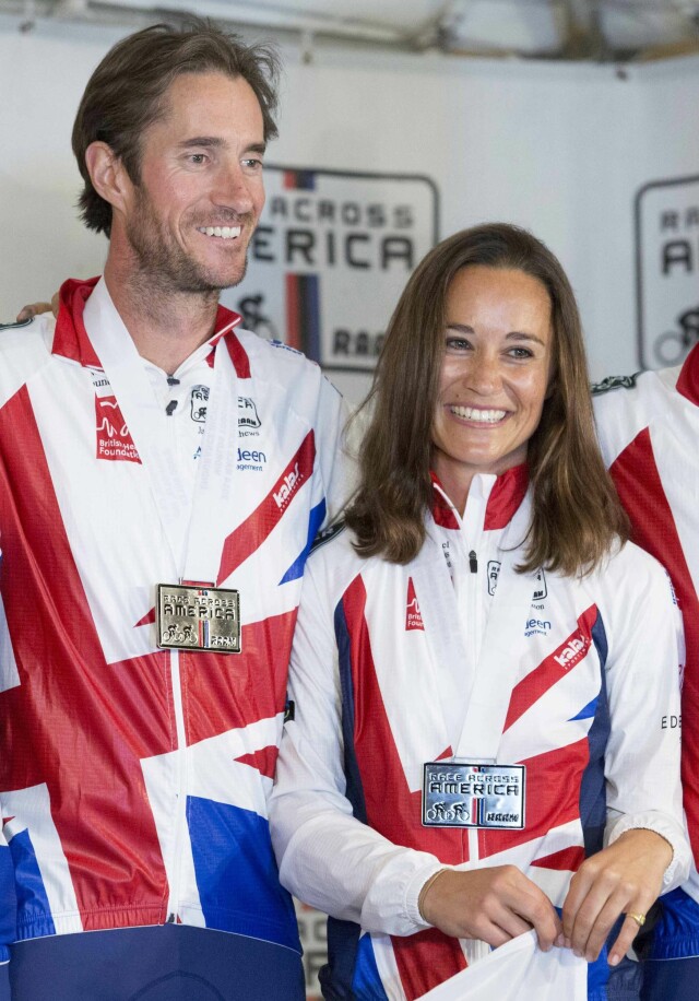 GIFTER SEG: Det var i sommer det ble kjent at Pippa Middleton og kjæresten James Matthews hadde forlovet seg. Bryllupet skal finne sted neste sommer. Foto: Epa GIFTER SEG: Det var i sommer det ble kjent at Pippa Middleton og kjæresten James Matthews hadde forlovet seg. Bryllupet skal finne sted neste sommer. Foto: Epa